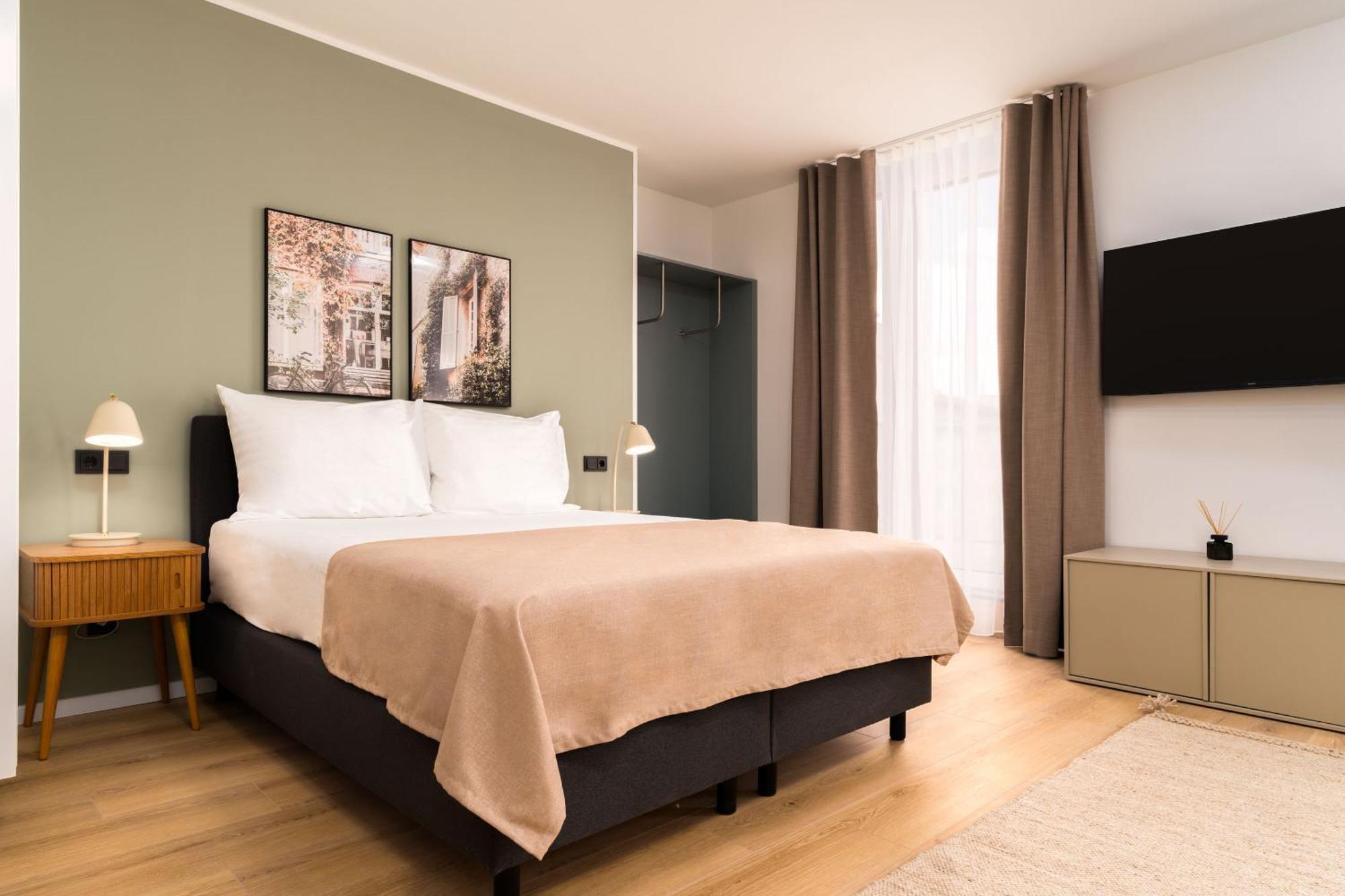 Limehome Vienna Favoritenstr. Rum bild